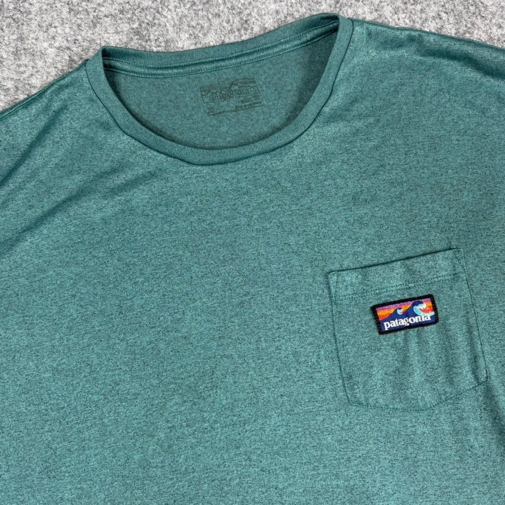 Patagonia Capilene Performance Pocket Shirt Mens XL Teal Heathered Active Tee